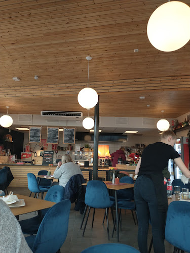 Stasjonscafe'n - Gastronomi og hotellvirksomhet