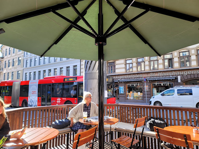 Parksalongen - Gastronomi og hotellvirksomhet