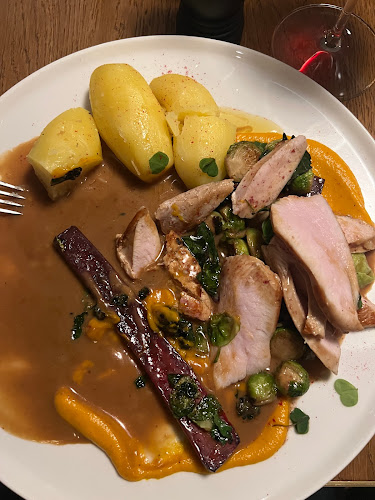 Comentarii opinii despre Stallgården Hamar AS