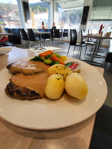 Moskusgrillen - Gastronomi og hotellvirksomhet