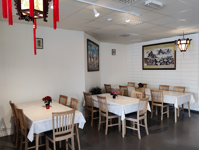 China House Restaurant & Cafe - Gastronomi og hotellvirksomhet