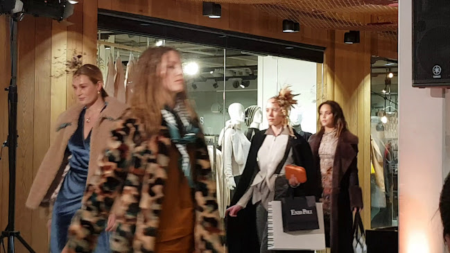 Opinii despre The Room Café în Oslo - Gastronomi og hotellvirksomhet