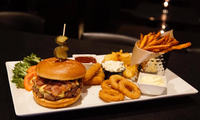 Opinii despre Fat Tire Garage în Lyngdal - Gastronomi og hotellvirksomhet