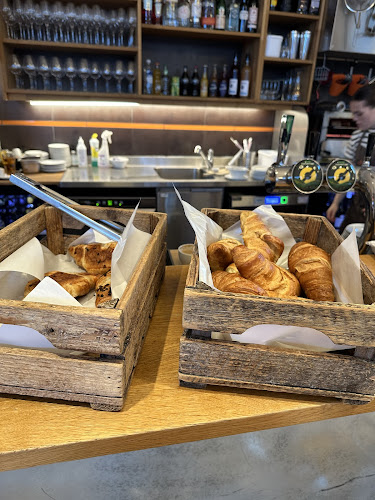 Amalies Hage - Gastronomi og hotellvirksomhet