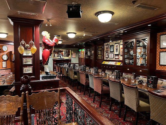 Comentarii opinii despre Phileas Fogg