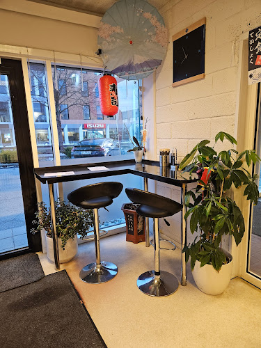 Comentarii opinii despre Moss sushi