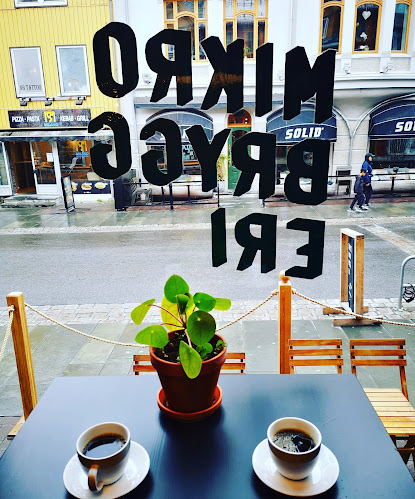 Opinii despre Tromsø Mikrobryggeri & Balthazar Vinbar în Tromsø - Gastronomi og hotellvirksomhet