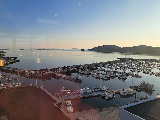 Top 13 Bar & Lounge - Bodø