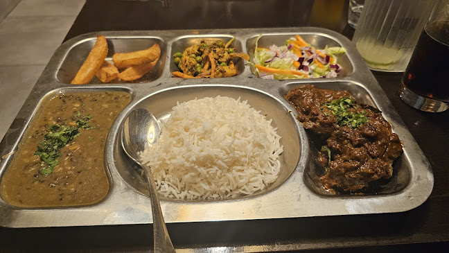 Opinii despre Himalayan Nepali Restaurant în Oslo - Gastronomi og hotellvirksomhet