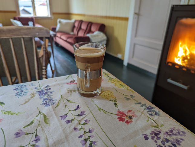 „Kobi-Butikken på Foldereid“ - Café - Foldereid