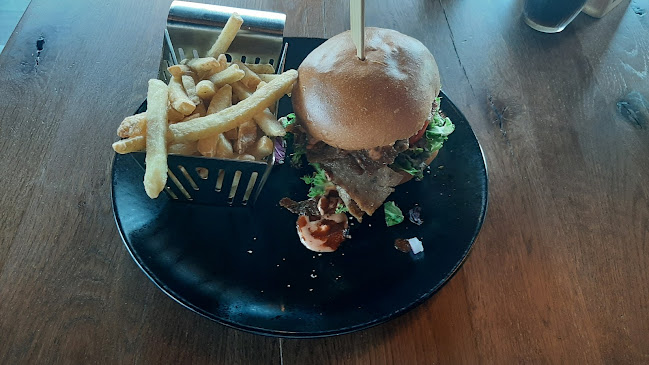 Meat & Eat Tau - Tau