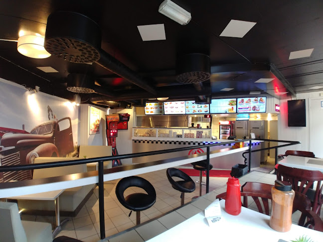 Panda Fastfood Sentrum - Gastronomi og hotellvirksomhet