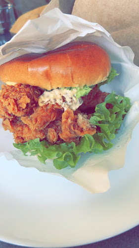 Dr. Crunchy Oslo Fried Chicken - Gastronomi og hotellvirksomhet