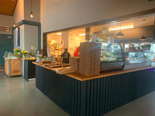 Opinii despre PizzArt - Molde în Molde - Gastronomi og hotellvirksomhet