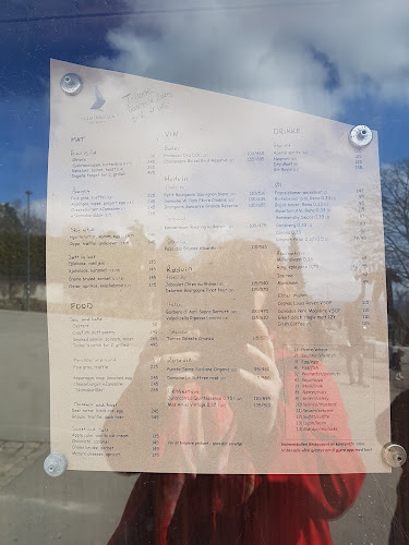 Holmenkollen Restaurant - Gastronomi og hotellvirksomhet