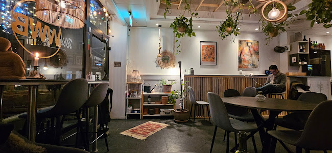 Wine Wine, Baby - Gastronomi og hotellvirksomhet