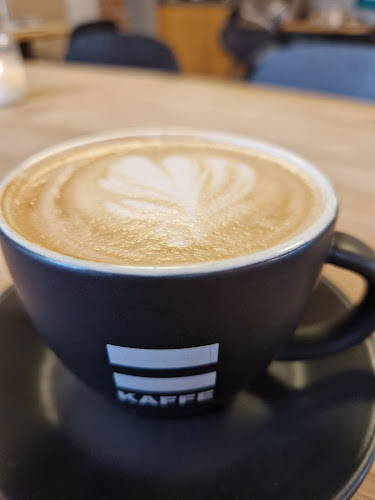 Erlik Kaffe (=KAFFE) - Gastronomi og hotellvirksomhet