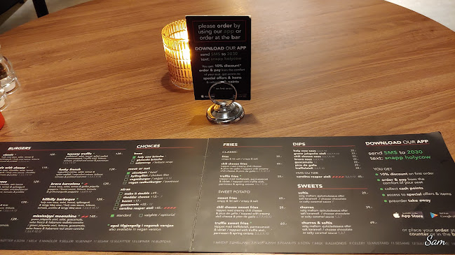 Comentarii opinii despre Holy Cow