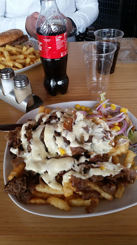 Opinii despre Tribute în Sandnes - Gastronomi og hotellvirksomhet