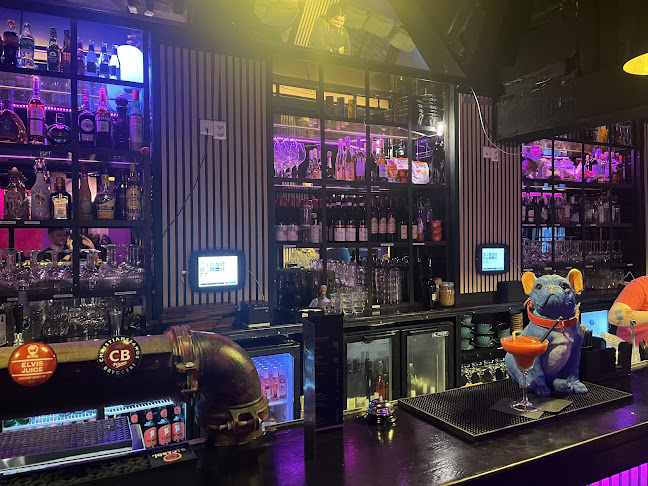 Ølhallen Kristiansand - Gastronomi og hotellvirksomhet