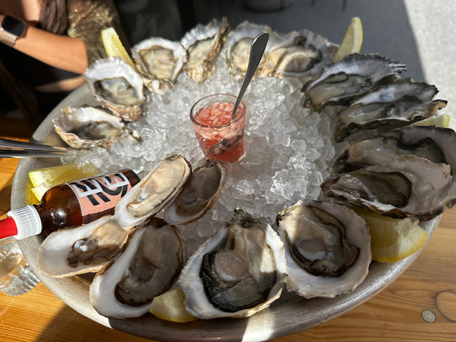 Opinii despre Eff Eff Oyster and Wine Bar în Oslo - Gastronomi og hotellvirksomhet