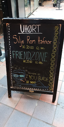 Comentarii opinii despre Uhørt