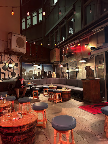 Comentarii opinii despre Dr. Jekyll’s Pub