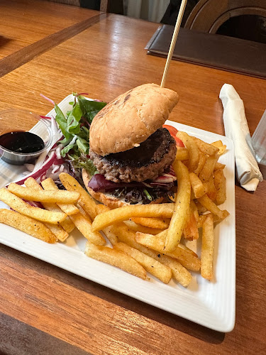 Café Hjemme hos Svigers - Gastronomi og hotellvirksomhet