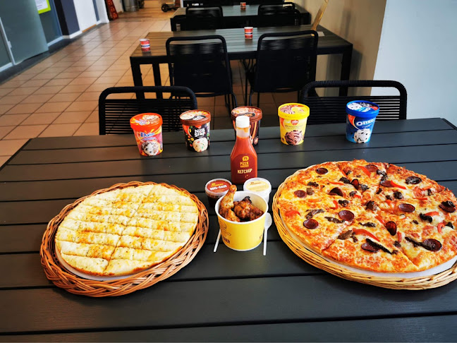 Opinii despre Pizzabakeren Dokka în Dokka - Gastronomi og hotellvirksomhet