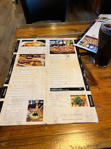 Opinii despre Pizzafjoset AS în Bø i Telemark - Gastronomi og hotellvirksomhet