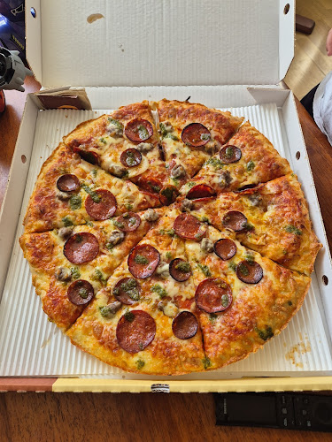 Opinii despre Pizzabakeren Larvik în Larvik - Gastronomi og hotellvirksomhet