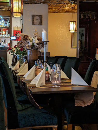 Dynastiet restaurant AS - Gastronomi og hotellvirksomhet