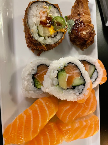 Sabrura Sticks & Sushi - Gastronomi og hotellvirksomhet