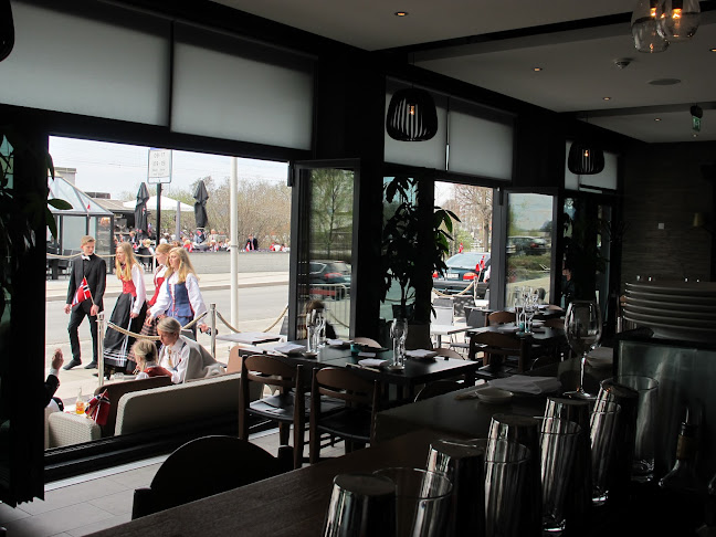 Nagomi Japanese Restaurant and Bar - Gastronomi og hotellvirksomhet