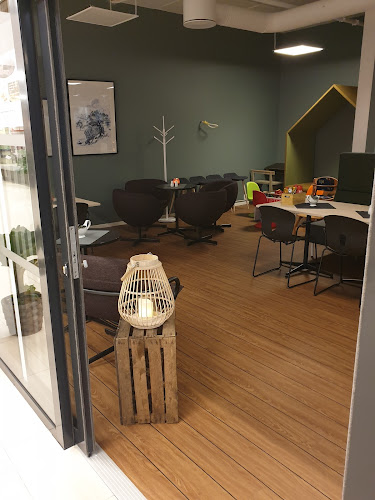 Brua Kro as - Gastronomi og hotellvirksomhet