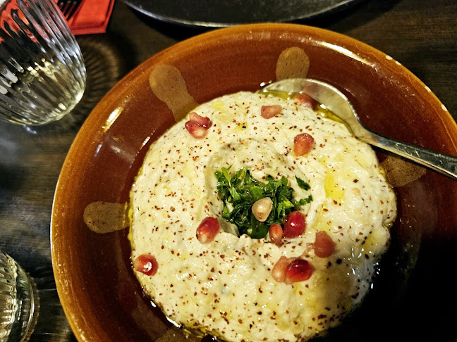 Opinii despre Feniqia (Lillestrøm) în Lillestrøm - Gastronomi og hotellvirksomhet