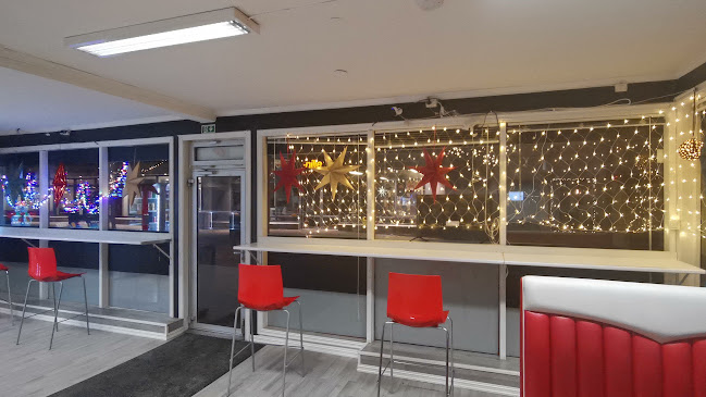 Opinii despre Kopervik Kebab og Iskrembar în Kopervik - Gastronomi og hotellvirksomhet