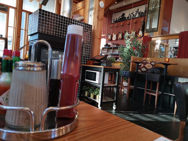 Torggata 4, 4580 Lyngdal