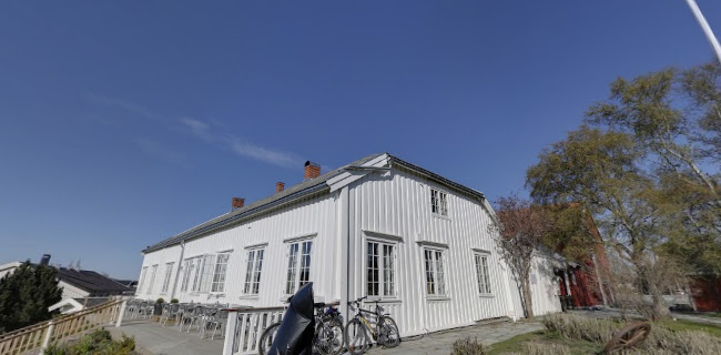 Opinii despre Kvilhaugen Gård în Trondheim - Gastronomi og hotellvirksomhet