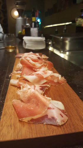 Bar Lardo - Gastronomi og hotellvirksomhet