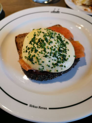 Sirkus Renaa Lagårdsveien - Gastronomi og hotellvirksomhet