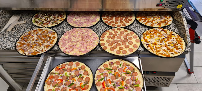 Campino Pizza Sandefjord & La Kokido Braoster Chicken