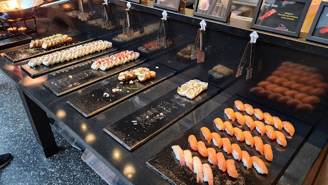 Sabrura Sticks & Sushi - Gastronomi og hotellvirksomhet