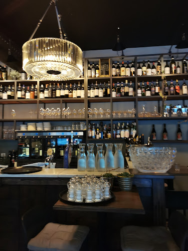 Comentarii opinii despre Vineria Ventidue