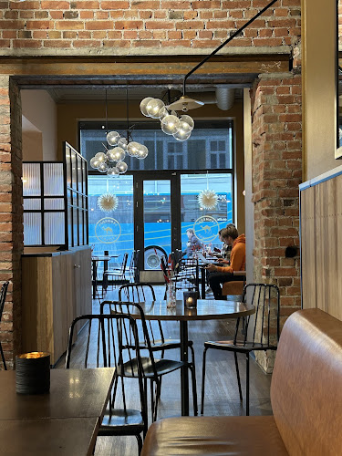 Comentarii opinii despre Dromedar Kaffebar Moxness