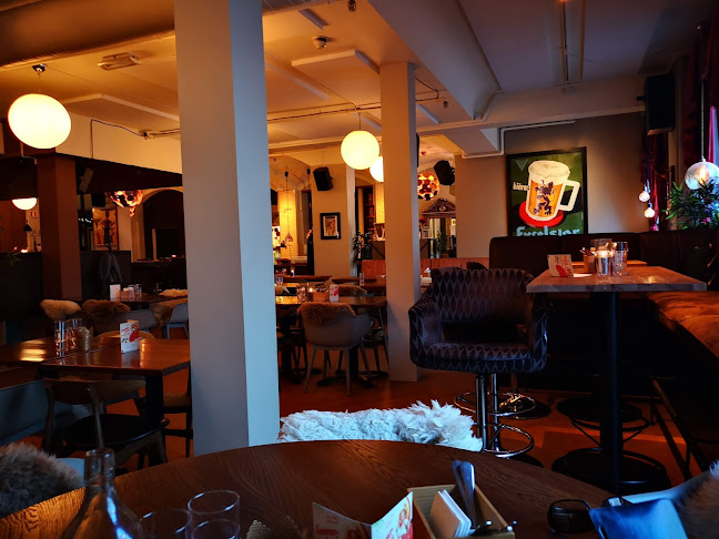 Comentarii opinii despre Alma's Bar og Kjøkken