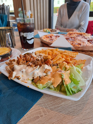 Viva Napoli AS - Gastronomi og hotellvirksomhet