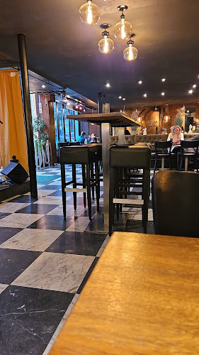 Sjakk Matt Restaurant & Bar - Gastronomi og hotellvirksomhet