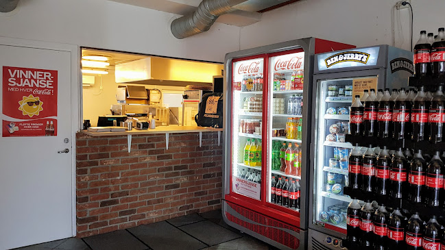 Opinii despre Pizzabakeren Jørpeland în Jørpeland - Gastronomi og hotellvirksomhet