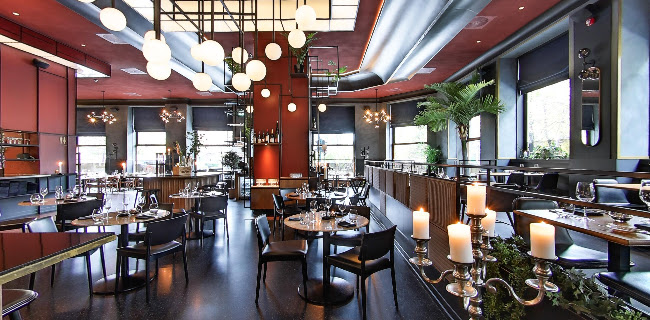 Grand Cafe - Gastronomi og hotellvirksomhet